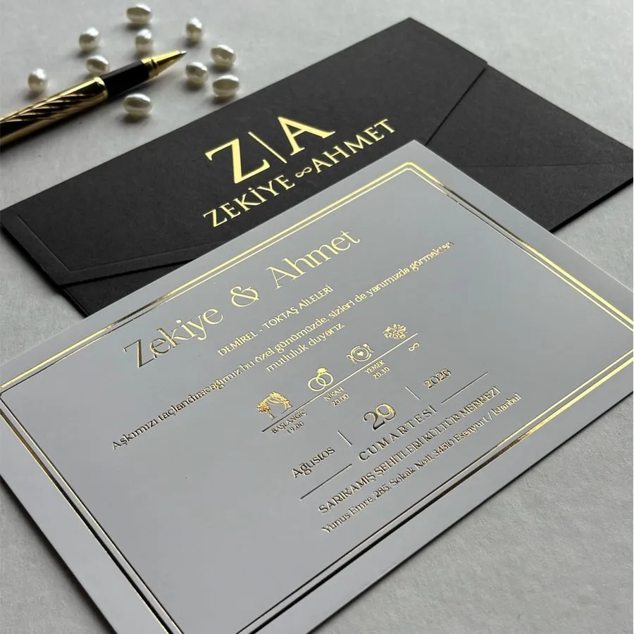 Yatay Dikdörtgen Siyah Zarf Gold İç Kart Yaldızlı Davetiye - 105